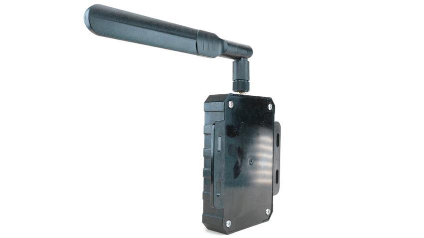 OVERSTOCK 300ft Digital Wireless 1080P Side Camera and 7-inch screen (V3)